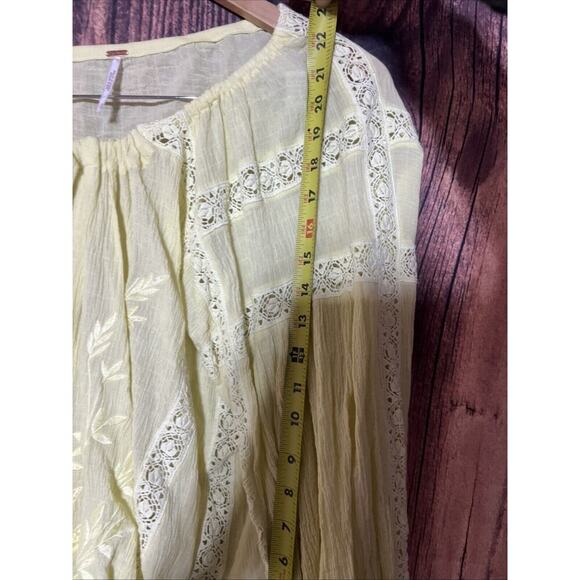 Free People Blouse Boho Yellow Embroidered Sz Small Oversized Off Shoulder Crop - Picture 8 of 9